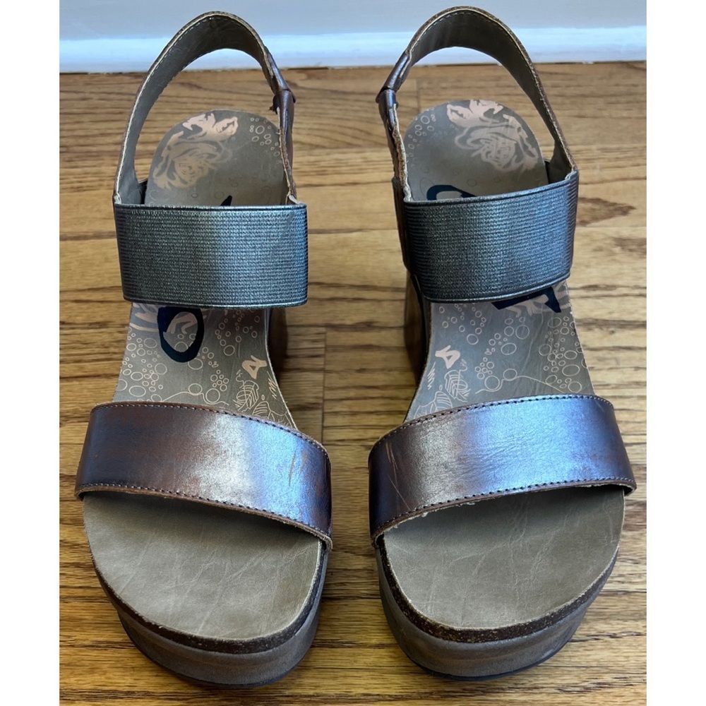OTBT Women’s Bushnell Pewter Leather Platform Wedge Sandals Ankle Strap Sz 10